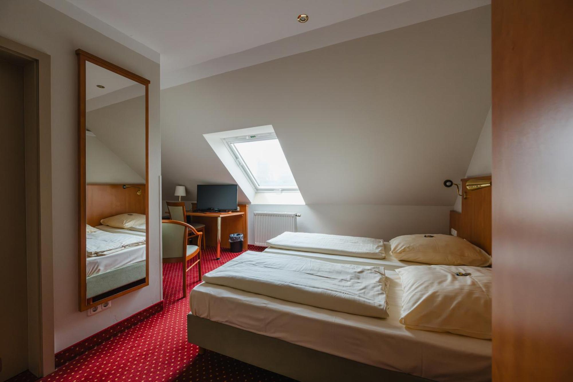 Mirage Hotel
