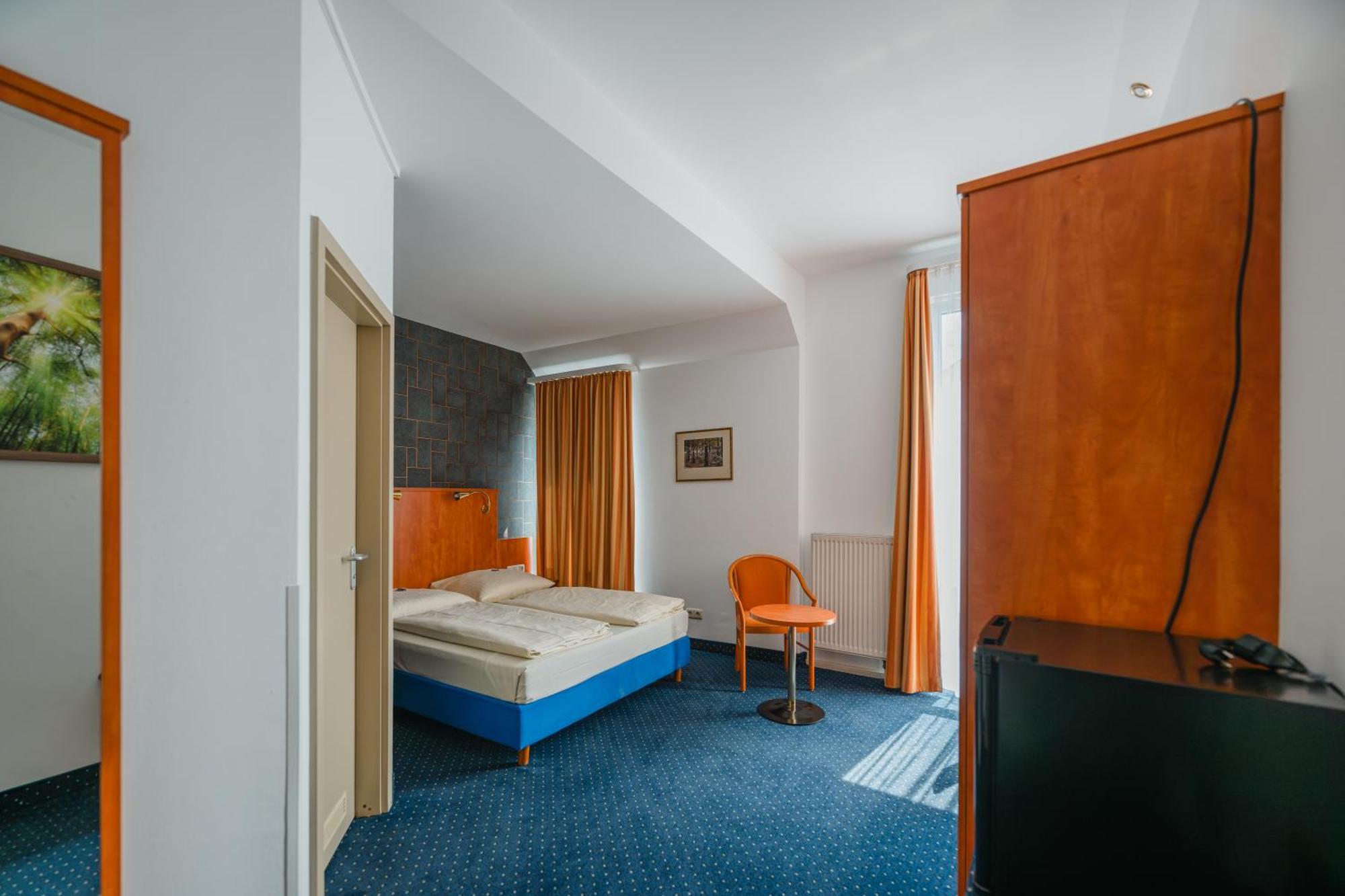 Mirage Hotel